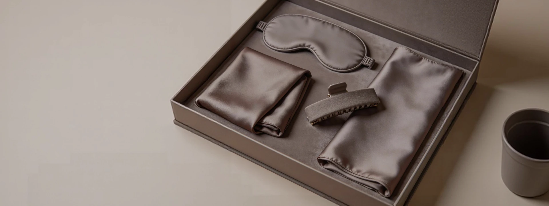 Custom Silk Gift Set