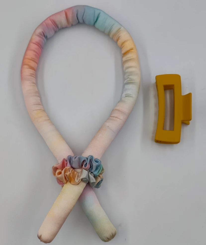 DreamSilk handmade silk hair curler with gradient color design